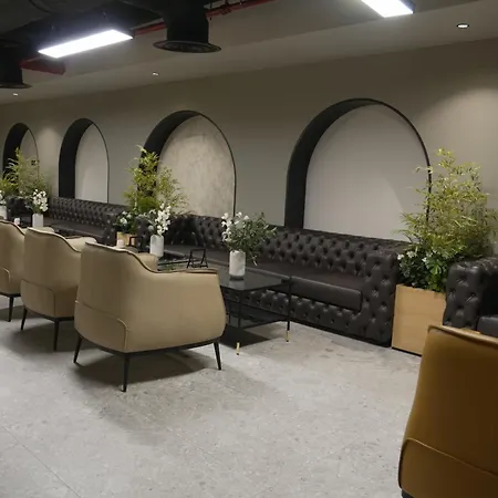 Cozy, Modern, Top Furniture Riyadh Exterior photo